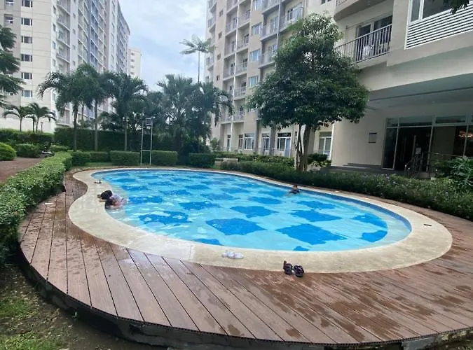 Luxury Two Bedroom With Balcony In South Of Pinas *